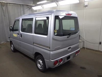Mitsubishi Minicab Van