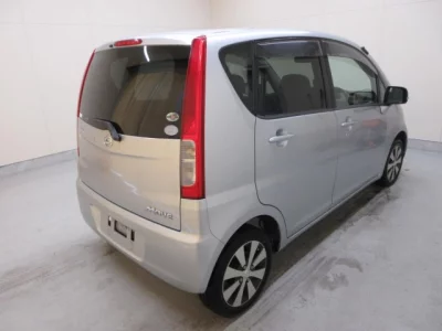 Daihatsu MOVE  с аукциона в Японии