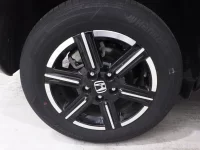 Honda VEZEL лот № 10157 оценка 4.5  с аукциона в Японии 8