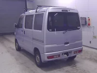 Mitsubishi MINICAB VAN лот № 19077 оценка 3.5  с аукциона в Японии 3