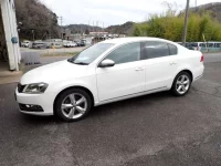 Volkswagen Passat лот № 33520 оценка 4  с аукциона в Японии 5