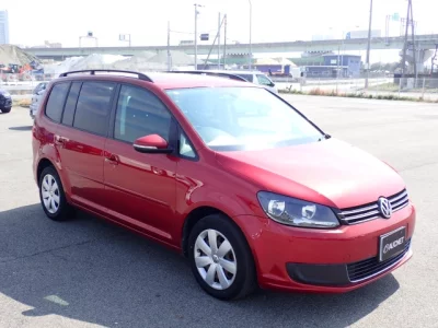 Volkswagen GOLF TOURAN