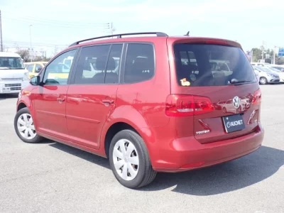 Volkswagen GOLF TOURAN