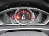 Volvo V40 лот № 33523 оценка 4.5  с аукциона в Японии 9