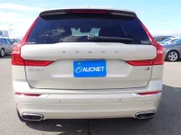 Volvo XC60 лот № 31002 оценка 4  с аукциона в Японии 10