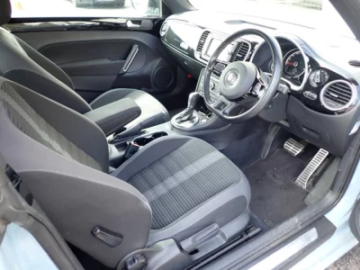 Volkswagen THE BEETLE