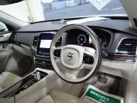 Volvo XC90 лот № 31004 оценка 4  с аукциона в Японии 2