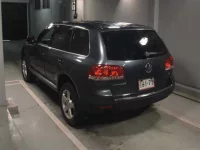 Volkswagen Touareg лот № 8448 оценка 3.5  с аукциона в Японии 1