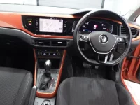 Volkswagen Polo лот № 10033 оценка 4  с аукциона в Японии 4