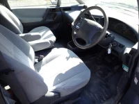 Toyota ESTIMA лот № 10505 оценка 3  с аукциона в Японии 2