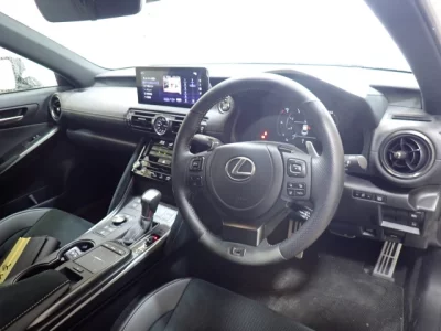 Lexus IS  с аукциона в Японии
