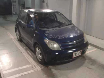 Toyota IST