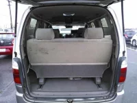 Toyota HIACE лот № 149 оценка R  с аукциона в Японии 9