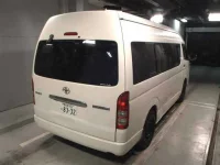 Toyota HIACE лот № 305 оценка R  с аукциона в Японии 4