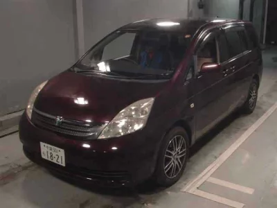 Toyota Isis