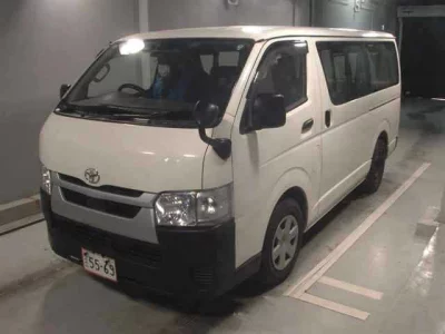 Toyota HiAce Van