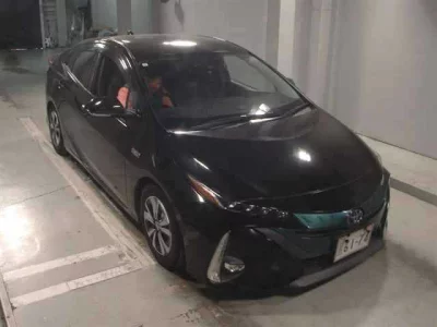 Toyota Prius PHV