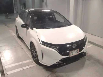 Nissan Aura