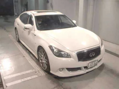 Nissan Fuga