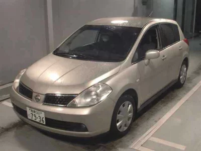 Nissan TIIDA  с аукциона в Японии