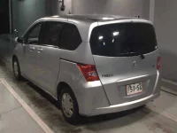 Honda FREED лот № 3018 оценка 3.5  с аукциона в Японии 1