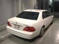 Toyota CELSIOR лот № 8408 оценка 3.5  с аукциона в Японии 4