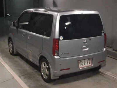 Nissan Otti