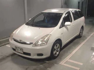 Toyota WISH  с аукциона в Японии