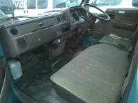 Toyota DYNA лот № 4517 оценка 3  с аукциона в Японии 7