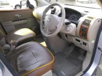 Nissan LAFESTA лот № 8450 оценка 3.5  с аукциона в Японии 2