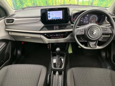 Suzuki SWIFT  с аукциона в Японии