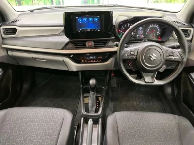 Suzuki SWIFT  с аукциона в Японии