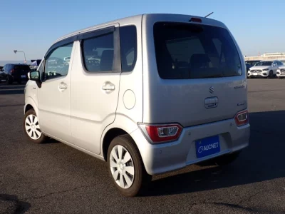 Suzuki WAGON R  с аукциона в Японии