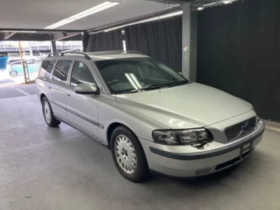 Volvo V70  с аукциона в Японии