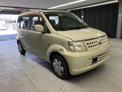 Nissan OTTI  с аукциона в Японии