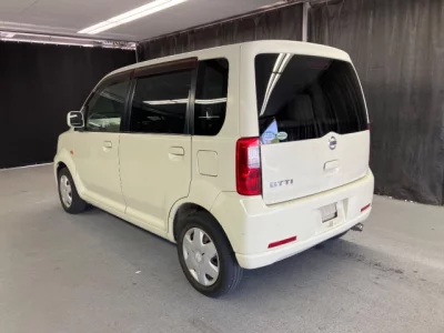 Nissan OTTI  с аукциона в Японии