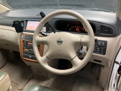 Nissan LIBERTY  с аукциона в Японии