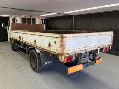 Nissan ATLAS  с аукциона в Японии