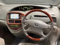 Toyota ESTIMA лот № 2025 оценка R  с аукциона в Японии 3