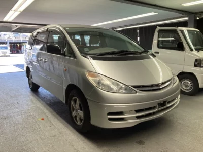 Toyota ESTIMA  с аукциона в Японии