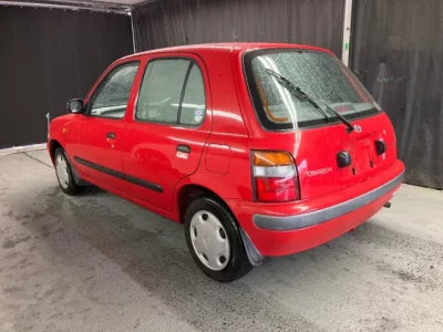 Nissan MARCH  с аукциона в Японии