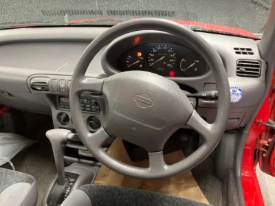 Nissan MARCH  с аукциона в Японии