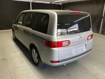 Nissan LAFESTA  с аукциона в Японии