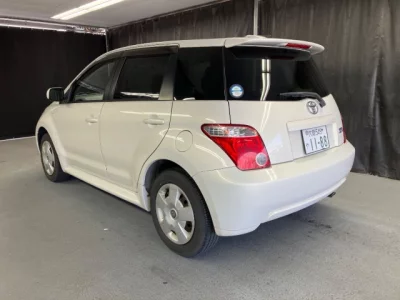 Toyota IST