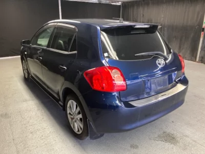 Toyota AURIS  с аукциона в Японии