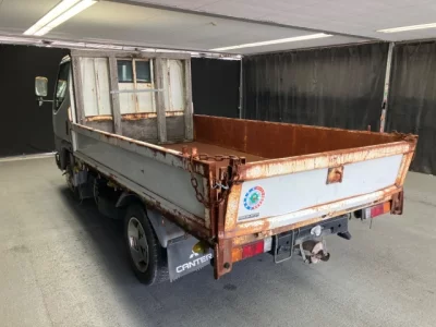Mitsubishi Fuso Canter