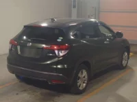 Honda VEZEL лот № 17 оценка 3.5  с аукциона в Японии 1