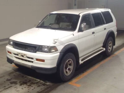Mitsubishi CHALLENGER  с аукциона в Японии