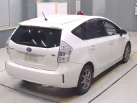 Toyota PRIUS ALPHA лот № 10075 оценка 3.5  с аукциона в Японии 1