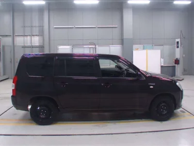 Toyota Succeed
